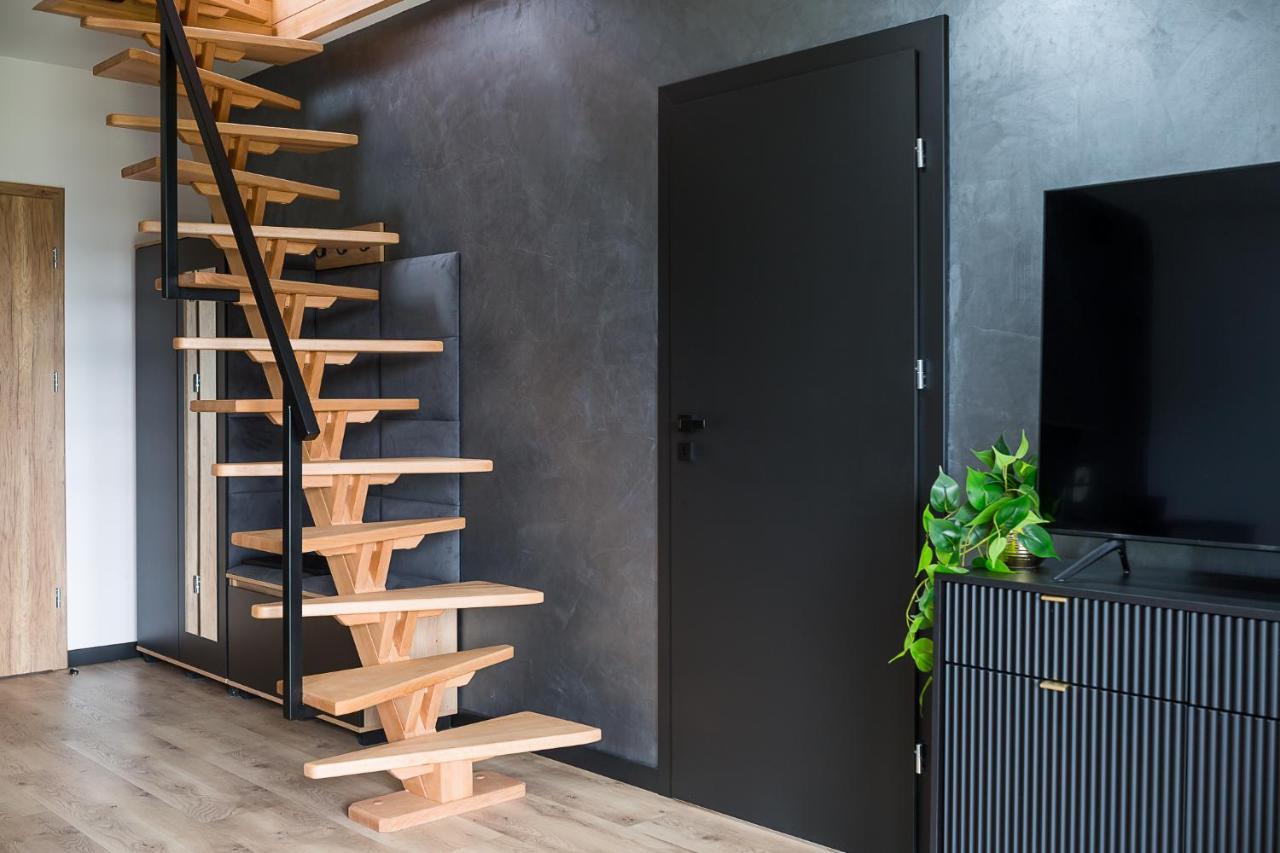 Apartament W Dolinie Sanu 레스코 외부 사진